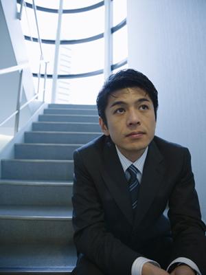 浮気調査の必勝法！プロの探偵事務所選びのポイント解説